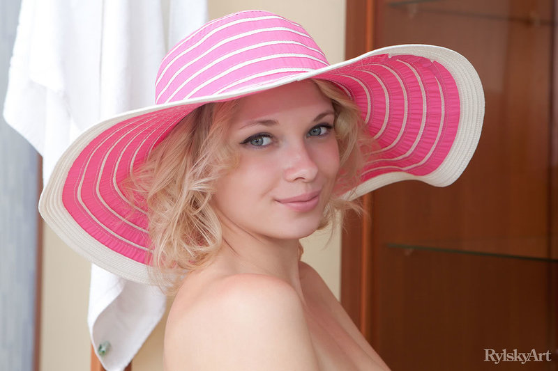 Анна, 20